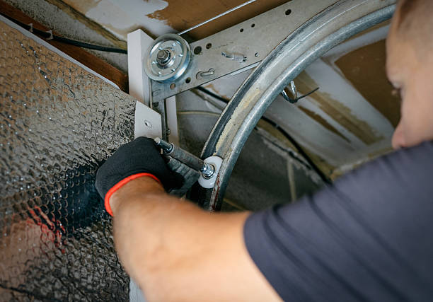 Affordable Garage Door Roller Replacement solutions in Vernon Hills, IL